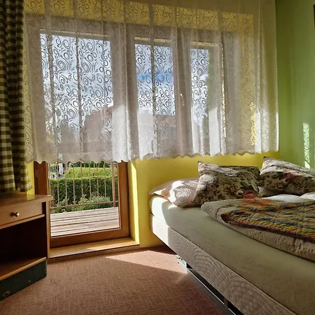 Homestay Goscinne U Landy Poronin