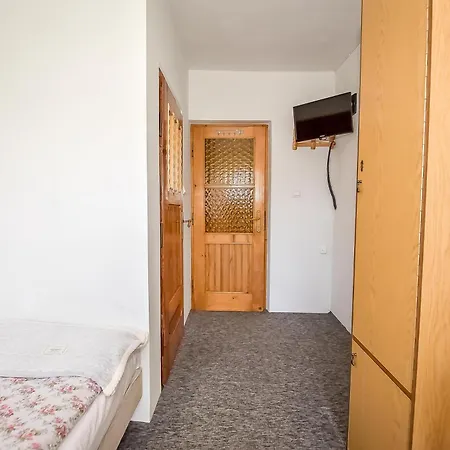 Oda ve Kahvaltı U Landy 3*