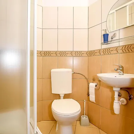 U Landy Oda ve Kahvaltı